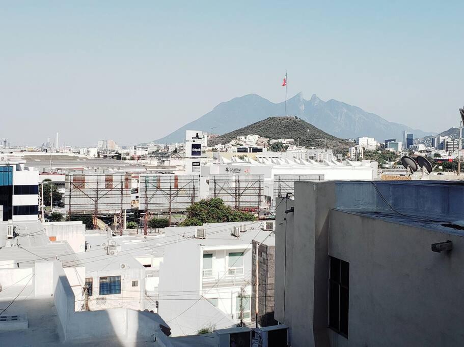 Hospedaje Con Vista A La Ciudad Apartment Monterrey Exterior foto